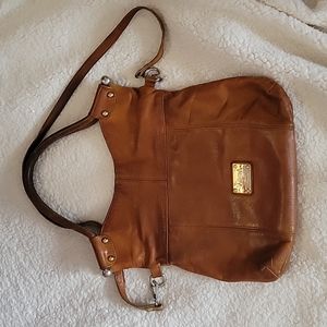 Valentina Purse